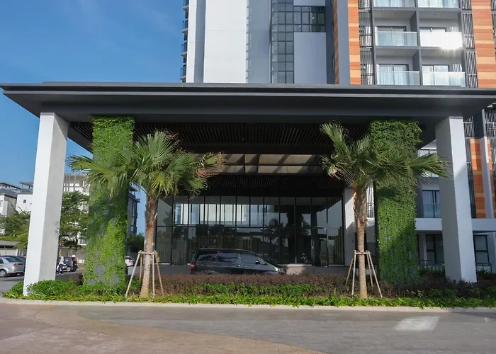 Timur Bay Beach By SubhomeHotel Kuantan